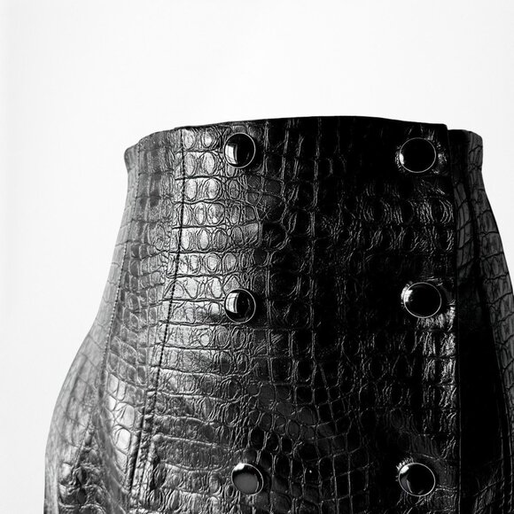 Zara Black Crocodile Faux Leather Button Front High Waisted Mini Skirt Size XS/S - Picture 6 of 6